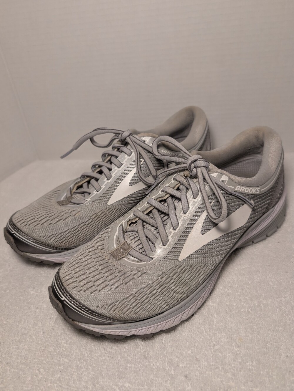 Brooks Ghost 10 Running Walking Women's Size 9